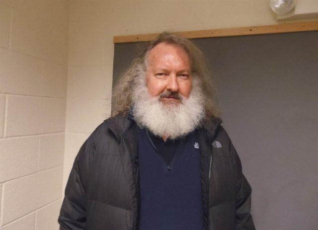 151010-usnews-randy-quaid-vermont-320a-jpg-0319_a60481c7e31e3634d2d6289d13b5a660-nbcnews-ux-2880-1000