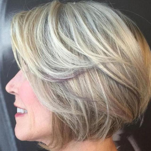 25 Gorgeous Hairstyles For Women Over 50 : IloveFacts.net